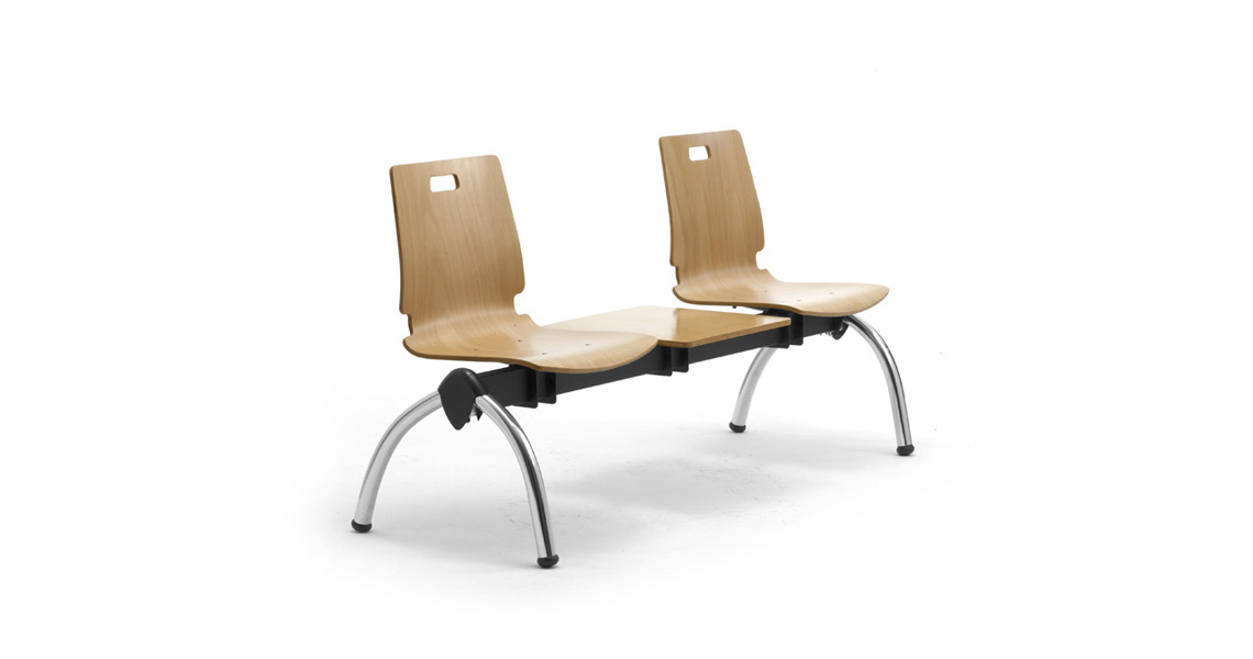 sillas-en-banco-madera-p-sala-de-espera-estudio-cristallo-img-02