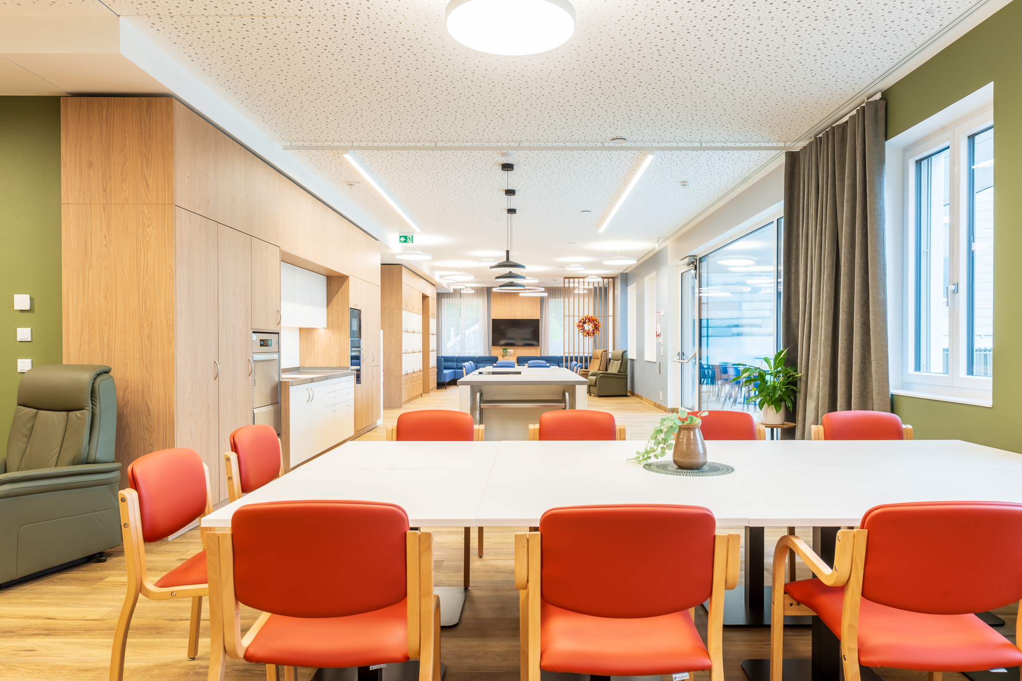 sillas-para-residencia-de-ancianos-1