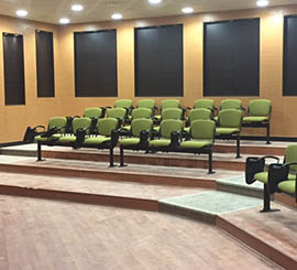 Silla para aulas y congresos donde se pueden realizar cursos y seminarios 