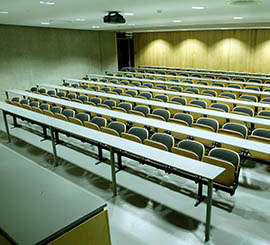 Banco para aula universitaria y escuela