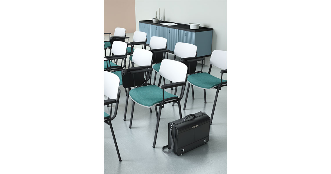 silla-iso-colores-c-tableta-p-conferencias-y-formacion-sally-img-18