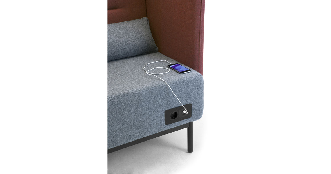 sofa-de-espera-c-diseno-moderno-y-enchufe-usb-around-img-14