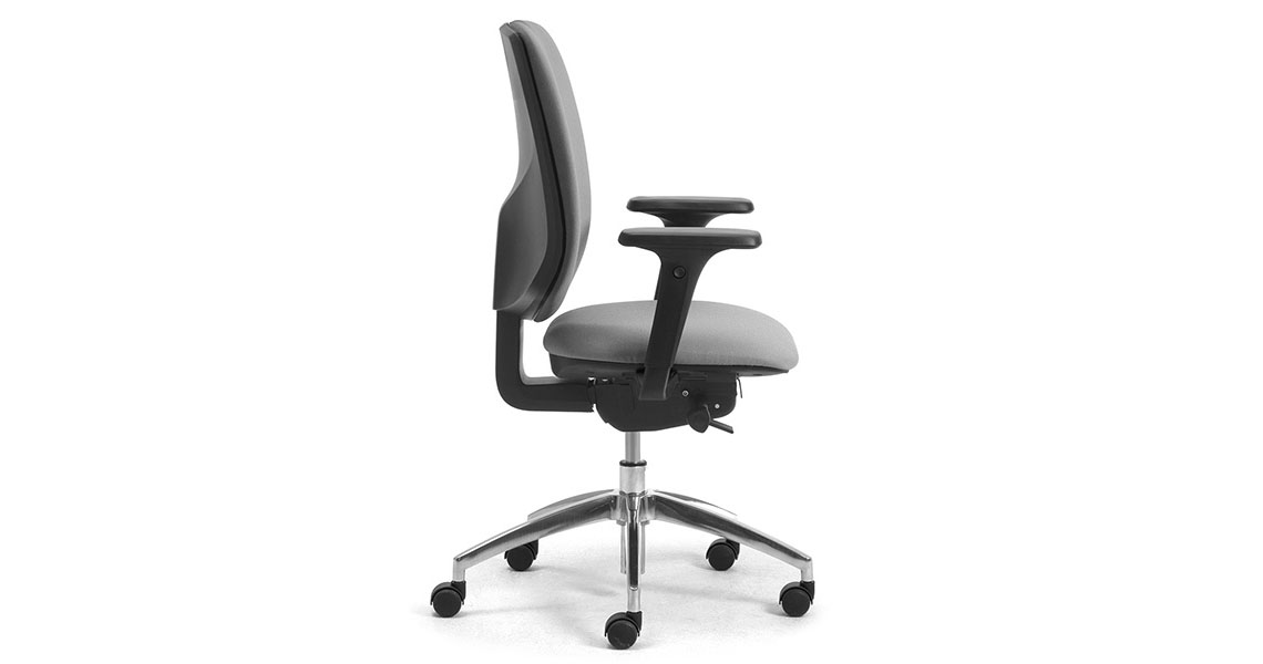 silla-de-oficina-c-reposabrazos-en-1335-tipo-a-active-img-05