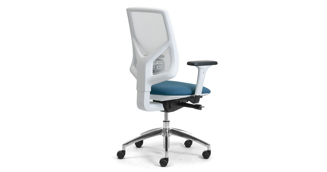 silla-de-oficina-malla-blanca-c-diseno-y-estilo-minimal-active-re-img-03